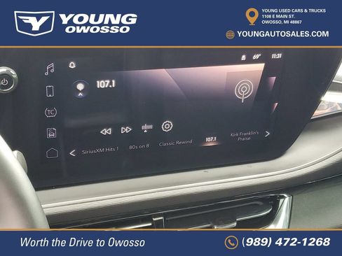 Used 2025 Buick Envista Sport Touring w/ Experience Buick Package FWD image 18