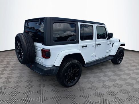 Used 2023 Jeep Wrangler Unlimited Sahara AWD/4WD image 6