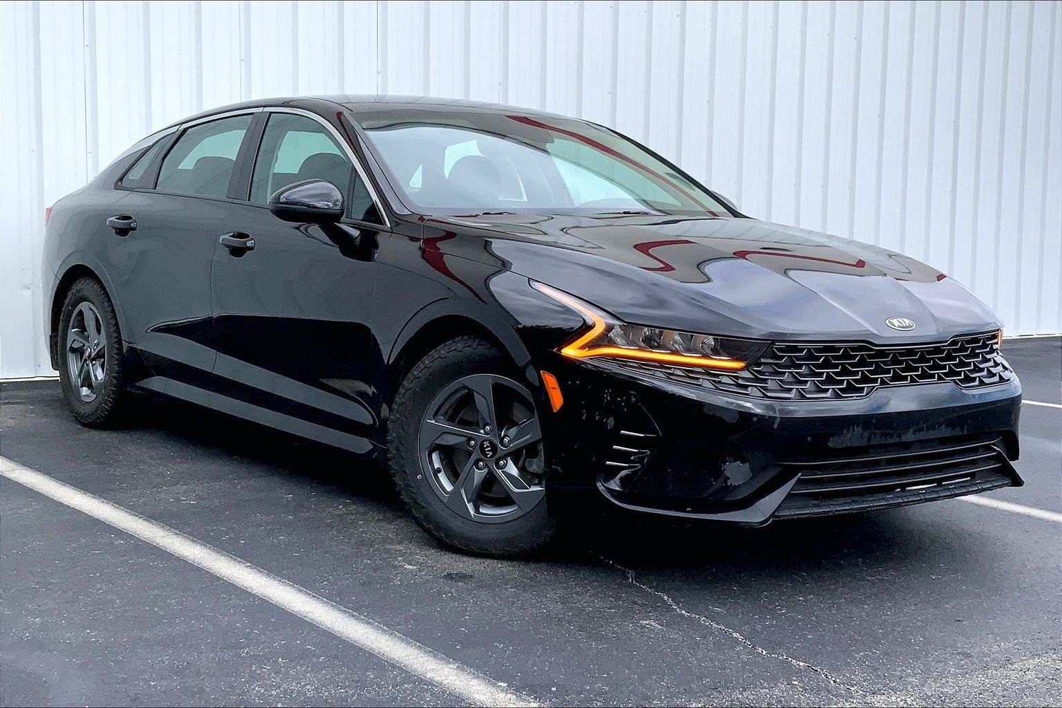 Used 2021 Kia K5 LXS AWD/4WD image 2