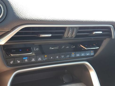 Certified 2026 MAZDA CX-90 3.3 Turbo w/ Preferred Package AWD/4WD image 29