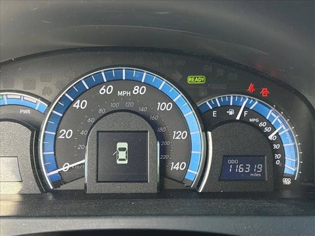 Used 2014 Toyota Camry XLE w/ Leather Package FWD image 17