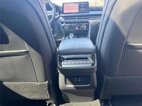 Certified 2025 INFINITI QX60 Luxe w/ Black Edition image 28