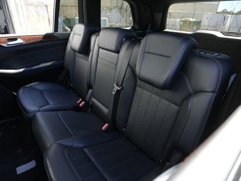 Used 2019 Mercedes-Benz GLS 450 4MATIC image 20