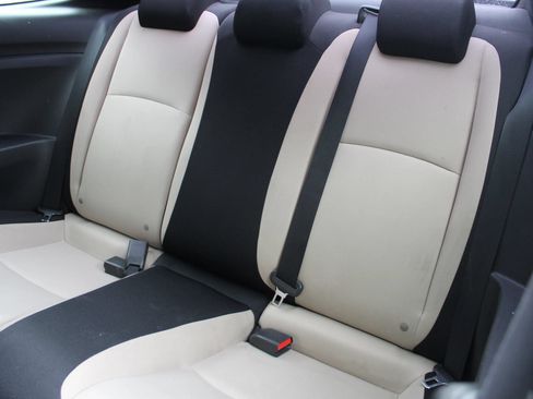 Used 2018 Honda Civic LX image 13