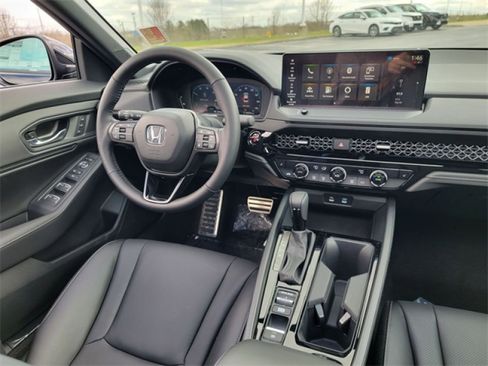 Used 2023 Honda Accord Sport image 19