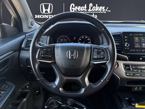 Used 2025 Honda Ridgeline Sport image 14