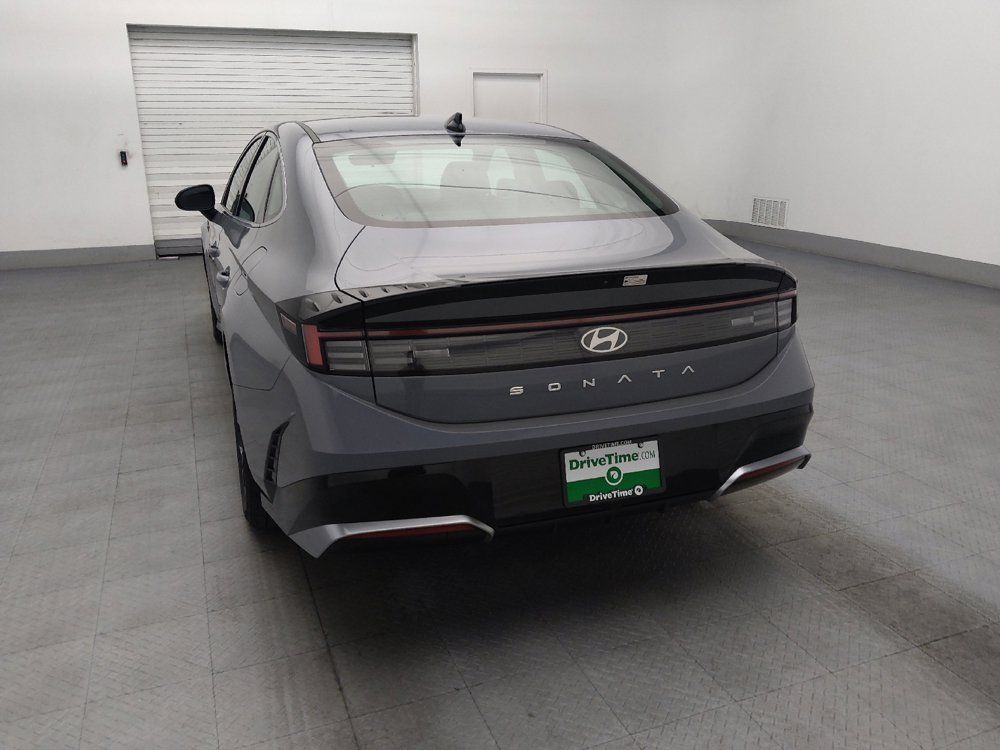Used 2025 Hyundai Sonata SEL FWD image 6