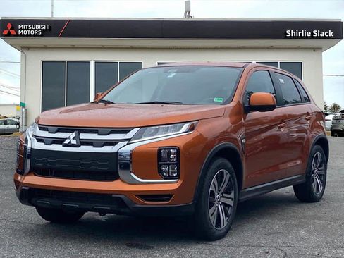 New 2025 Mitsubishi Outlander Sport ES image 1