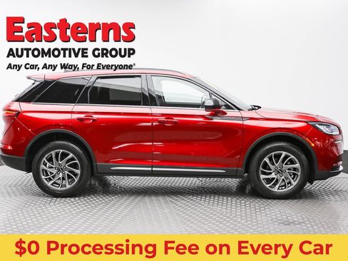Used 2022 Lincoln Corsair FWD w/ Equipment Group 101A image 4