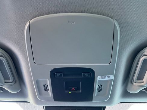 Used 2025 Toyota Camry LE image 16