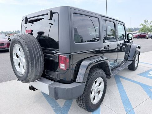 Used 2013 Jeep Wrangler Unlimited Sahara w/ Trailer Tow Group AWD/4WD image 4