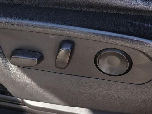 Used 2021 GMC Yukon SLT image 20