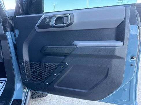 Used 2022 Ford Bronco 4-Door AWD/4WD image 30