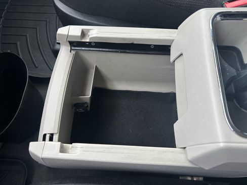 Used 2015 RAM C/V Tradesman w/ UConnect Hands-Free Group image 26