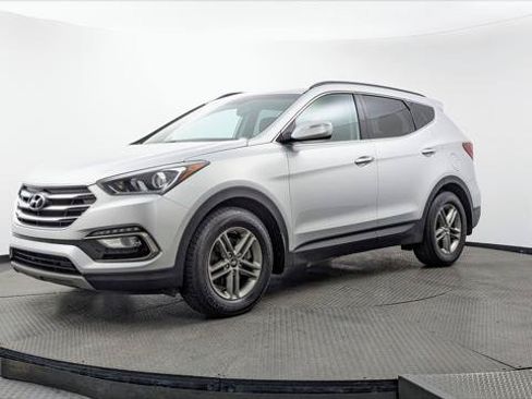 Used 2018 Hyundai Santa Fe Sport w/ 2.4L Value Package 02 FWD image 2