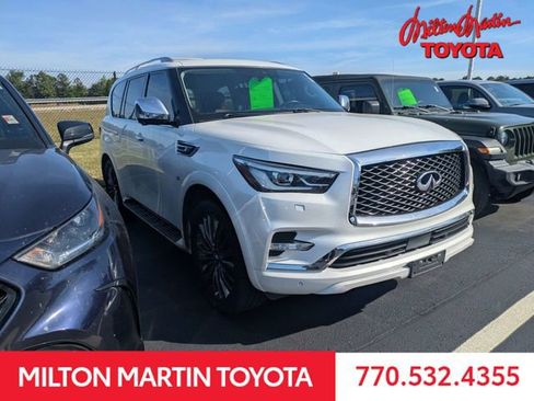 Used 2018 INFINITI QX80 4WD w/ Deluxe Technology Package image 1