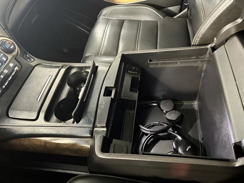 Used 2019 GMC Yukon XL Denali w/ Denali Ultimate Package image 25