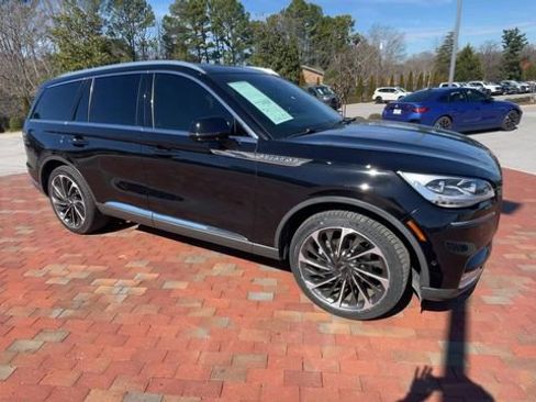 Used 2020 Lincoln Aviator Reserve w/ Equipment Group 202A AWD/4WD image 3