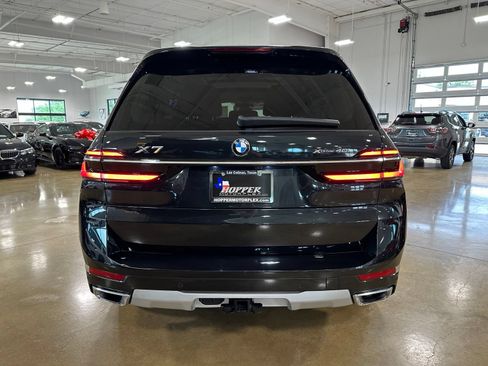 Used 2023 BMW X7 xDrive40i AWD/4WD image 7