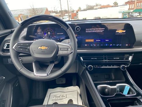 New 2026 Chevrolet Traverse High Country image 13