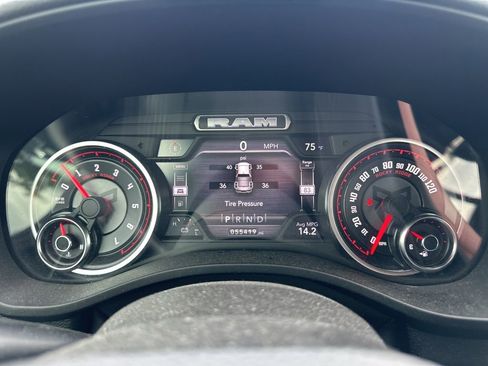 Used 2022 RAM 1500 Big Horn AWD/4WD image 27