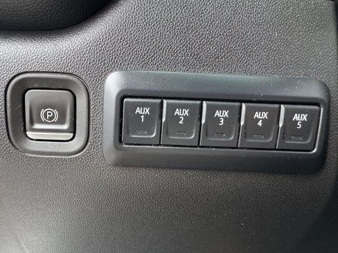 Used 2021 Chevrolet Silverado 3500 W/T w/ WT Convenience Package AWD/4WD image 43