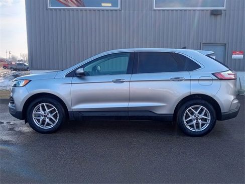 Certified 2024 Ford Edge SEL image 2