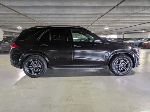 Used 2023 Mercedes-Benz GLE 450 4MATIC image 4