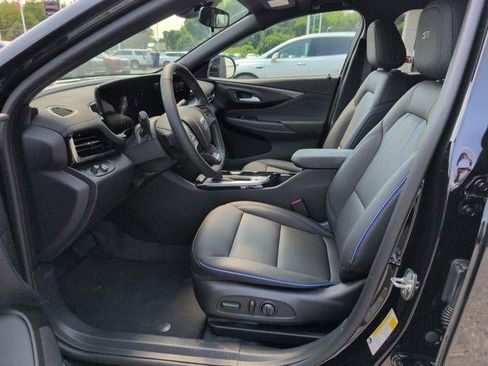 New 2026 Buick Envista Sport Touring w/ Convenience I Package FWD image 11