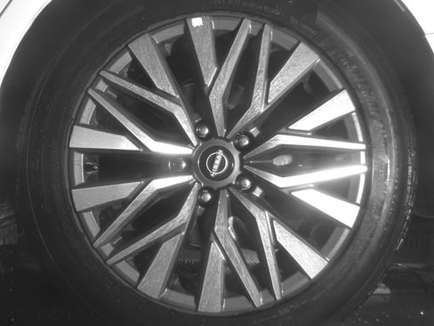 Used 2025 Nissan Altima 2.5 SV image 14