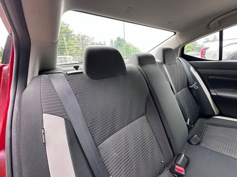 Used 2020 Nissan Versa SV FWD image 9