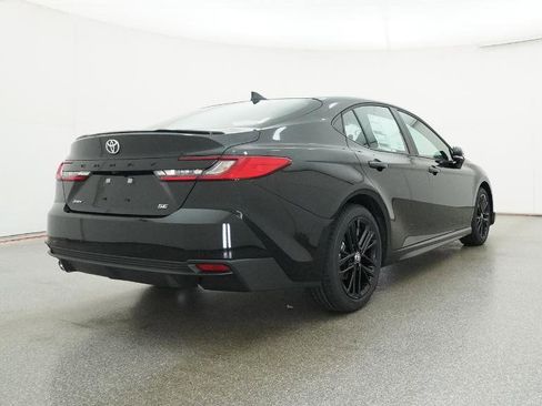 New 2026 Toyota Camry SE image 19