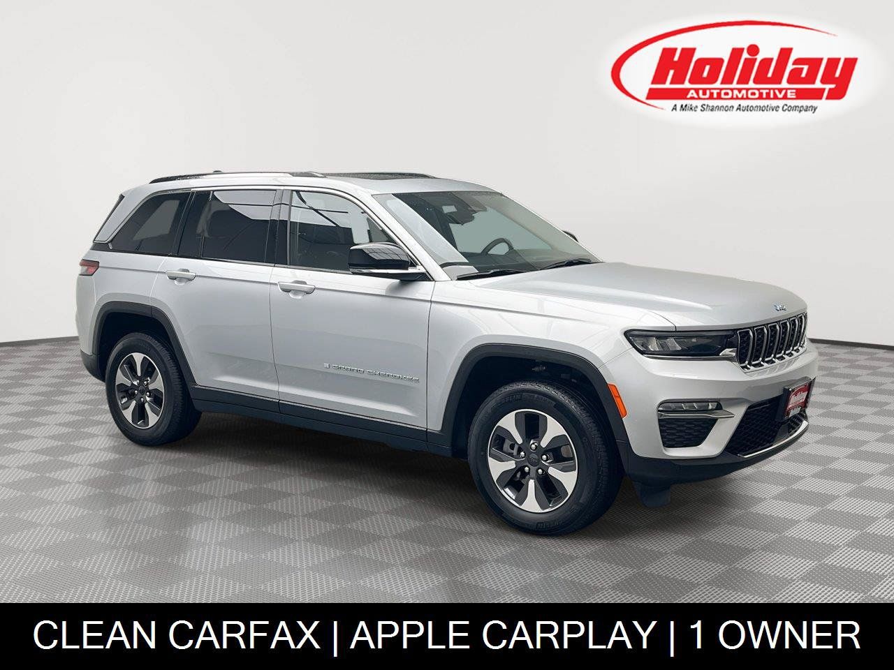 Used 2023 Jeep Grand Cherokee 4WD 4xe image 1