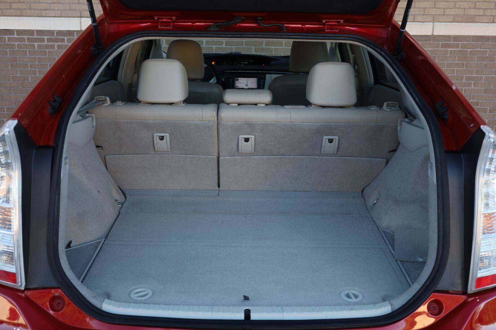Used 2010 Toyota Prius Four w/ Solar Roof Pkg FWD image 13