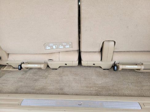 Used 2014 GMC Yukon Denali image 31