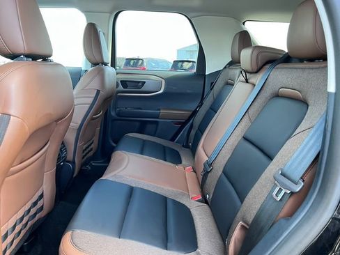 Certified 2025 Ford Bronco Sport Outer Banks w/ Outer Banks Tech Package+ AWD/4WD image 4