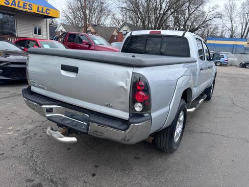 Used 2006 Toyota Tacoma PreRunner image 8