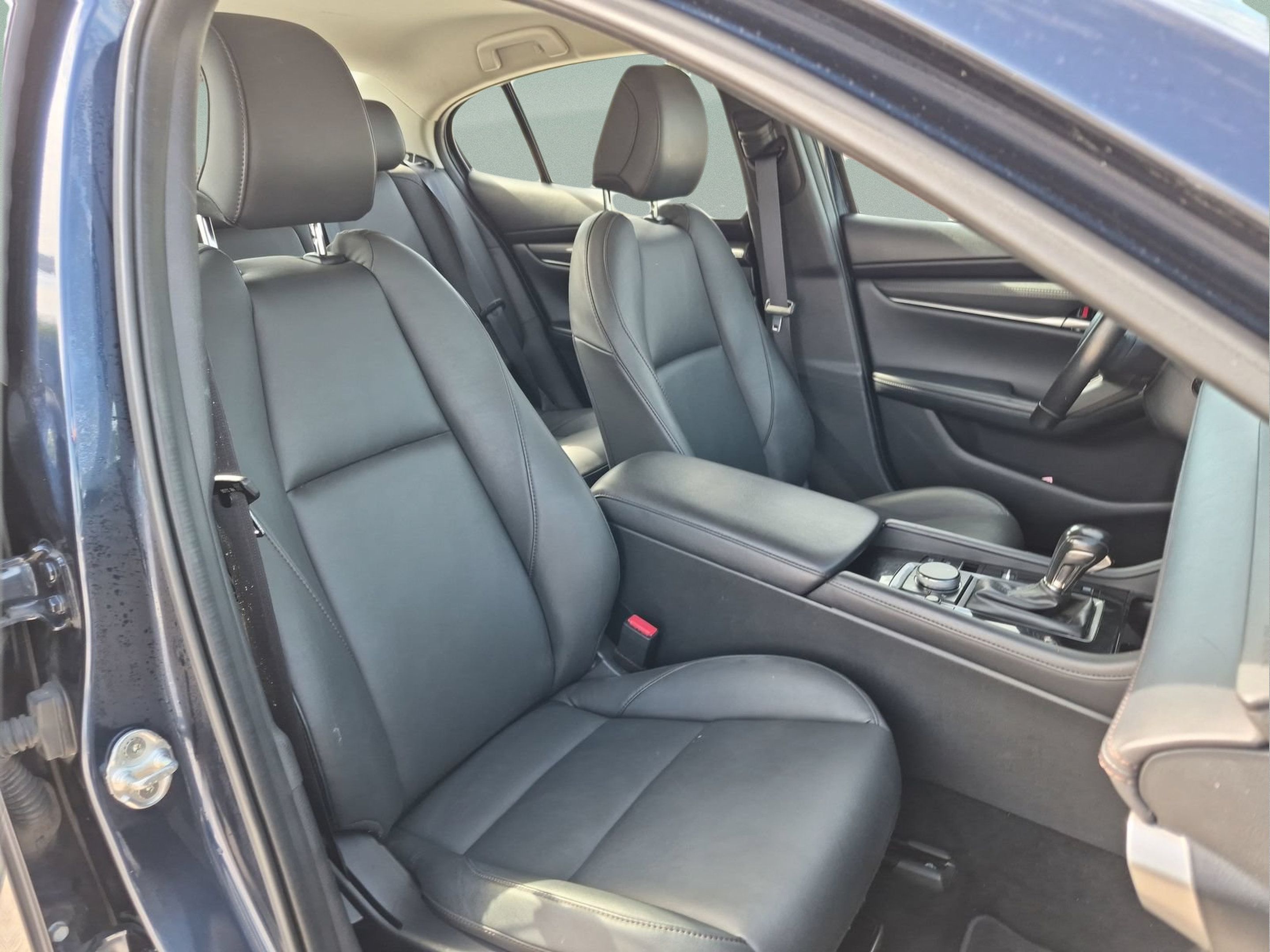 Used 2024 MAZDA MAZDA3 s FWD image 19