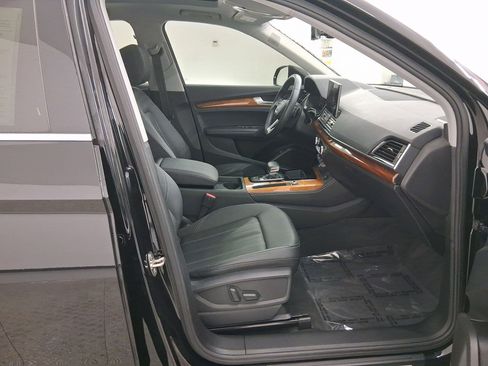 Used 2023 Audi Q5 Premium Plus w/ Premium Plus Package image 35