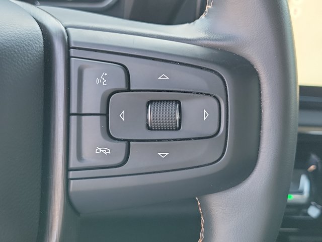 Used 2024 GMC Sierra 2500 AT4 w/ AT4 Preferred Package AWD/4WD image 29