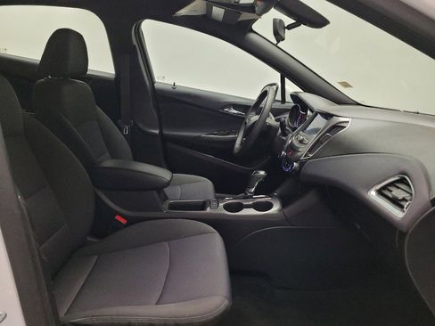Used 2019 Chevrolet Cruze LT w/ Convenience Package FWD image 21