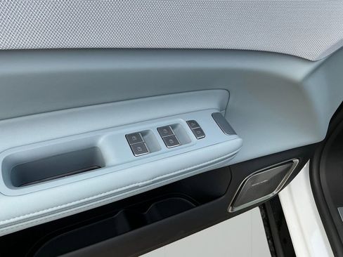 New 2026 Polestar Polestar 4 AWD/4WD image 14