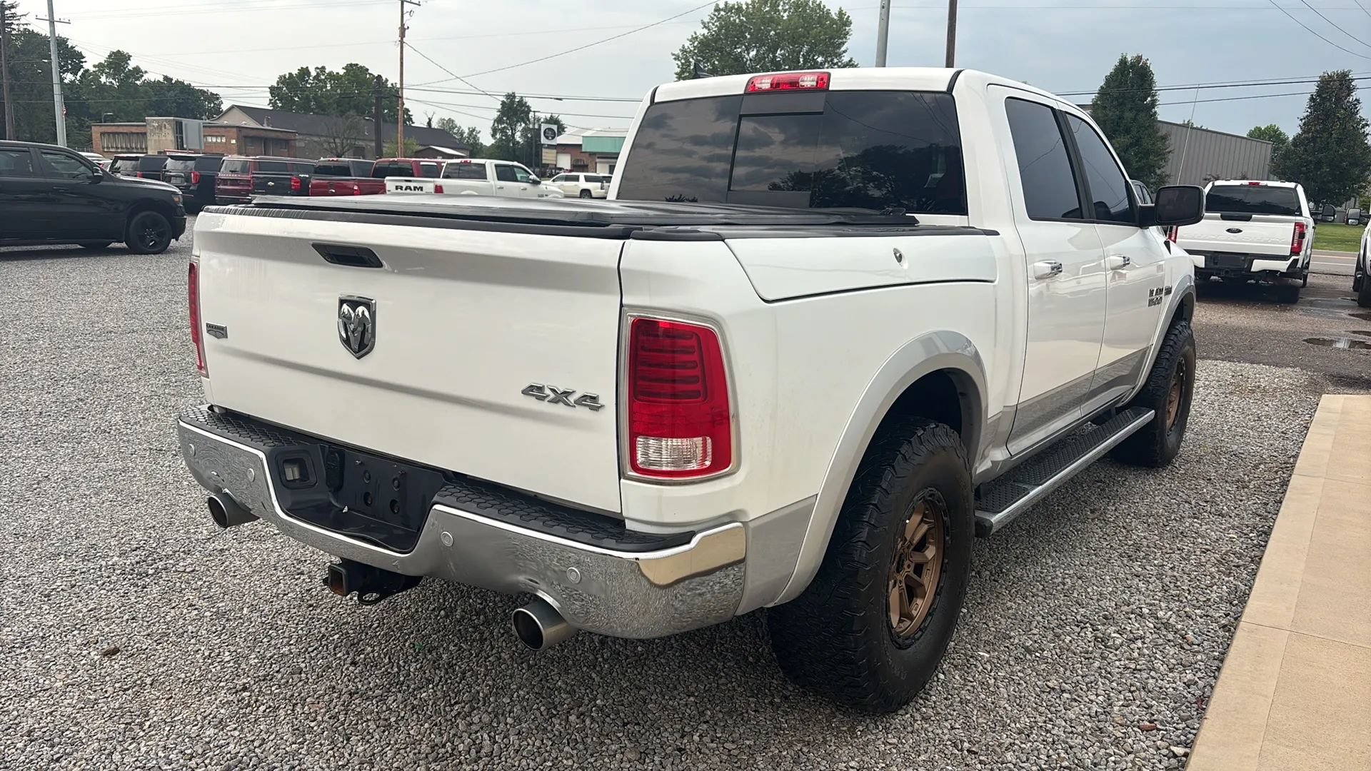 Used 2014 RAM 1500 Laramie w/ Convenience Group AWD/4WD image 7
