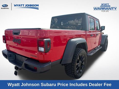 Used 2021 Jeep Gladiator Sport AWD/4WD image 8