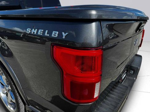 Used 2018 Ford F150 Lariat w/ Equipment Group 502A Luxury image 15