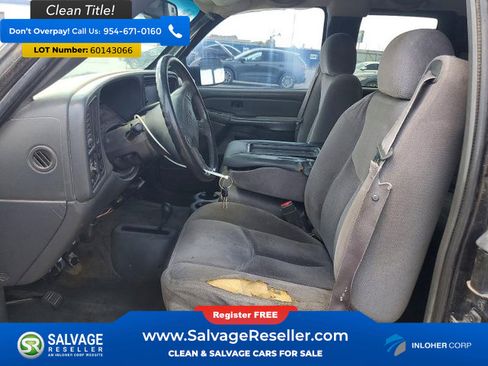 Used 2004 GMC Sierra 2500 SLE AWD/4WD image 9