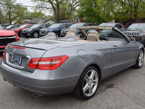Used 2011 Mercedes-Benz E 350 Cabriolet image 12