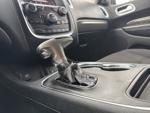 Used 2020 Dodge Durango SXT image 29