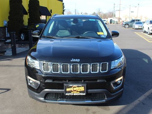 Used 2018 Jeep Compass Limited image 18