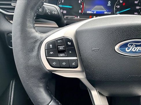 Used 2021 Ford Explorer Limited image 14